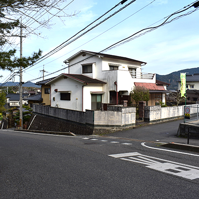 アクセス